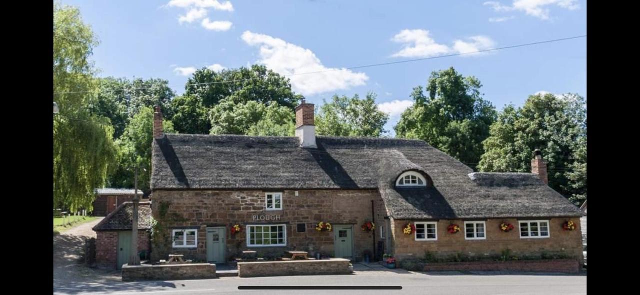 The Plough Inn Boddington Daventry Exterior foto
